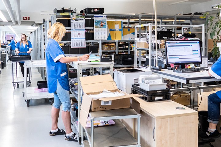 Logistik & Distribution